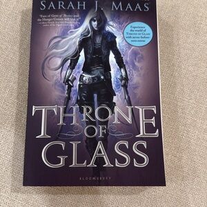 Throne of Glass Book by Sarah J. Maas
